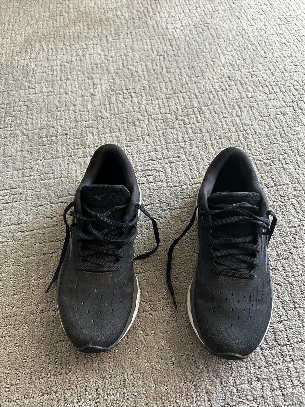 Mizuno Wave 5 Running Shoe